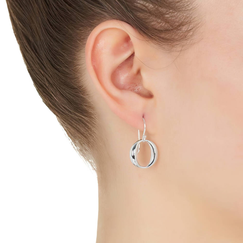 Silver ‘O’ Earrings