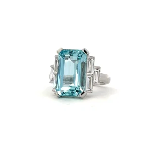 Aquamarine and Baguette Diamond Ring
