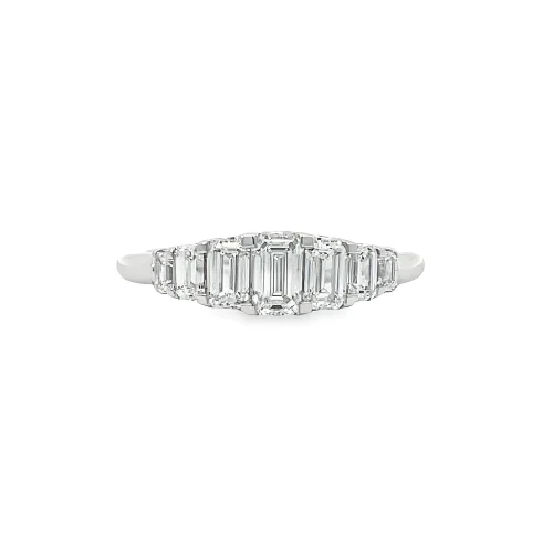 1.00ct Graduating Emerald Cut Diamond Ring