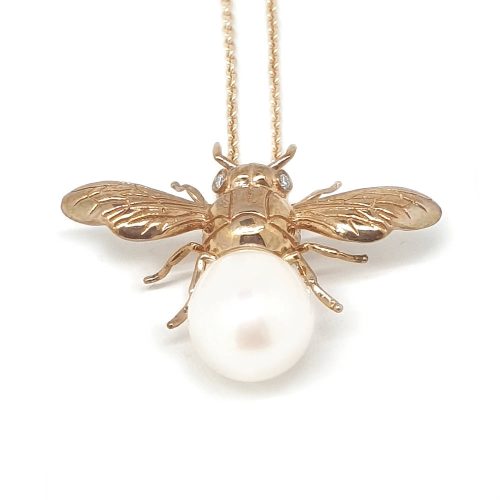 Pearl Set Bee Pendant